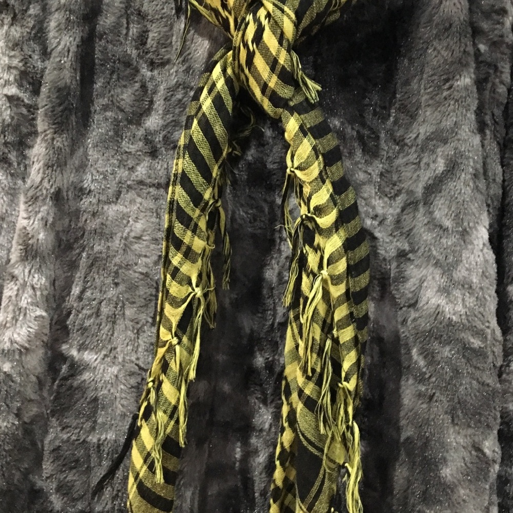 Black and yellow scarf
